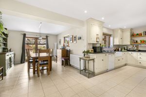 Photo 18- click for photo gallery